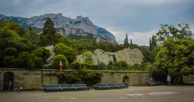 Авто-пешеходная экскурсия из Алушты (фото 25)